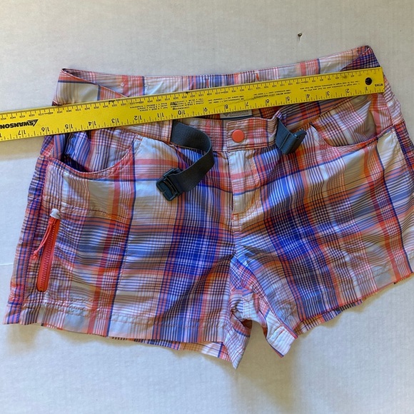 Columbia Cross on Over II belted shorts UPF50 sun protection shorts Sz-6. K18 - Picture 8 of 9